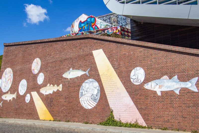 Hamburgs Art and Culture revealed by a Local - Practical Details: Meeting Point and Group Size