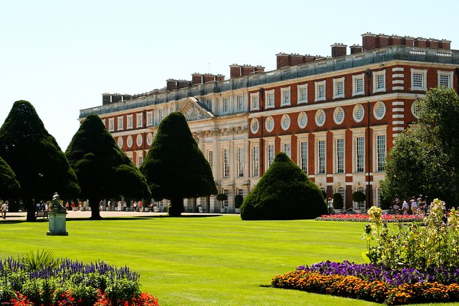 Hampton Court Palace & Garden Maze, Private Tour Admission with Audio Guides - Booking and Cancellation Details