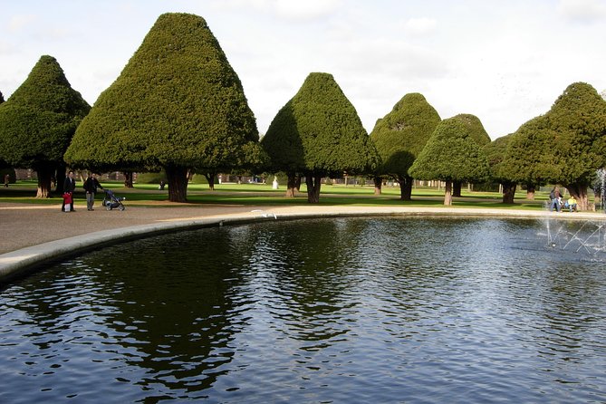 Hampton court palace private tour from London - The Pace and Duration of the Tour