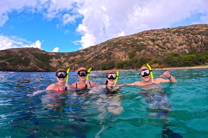 Hanauma Bay Guided Snorkel Tour (with guaranteed entrance time) - The Guided Experience: Expert Knowledge and Personalization