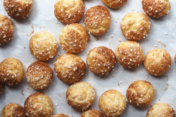 Hands-on Eclair and Choux Making with a Pastry Chef - Making and Applying Pastry Creams