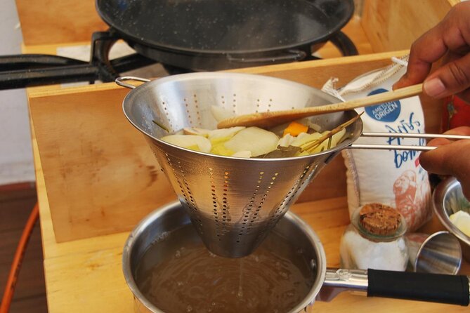 Hands-on Fideua or Paella Class in Barcelona in a Local's Home - The Art of Making Paella and Fideua from Scratch