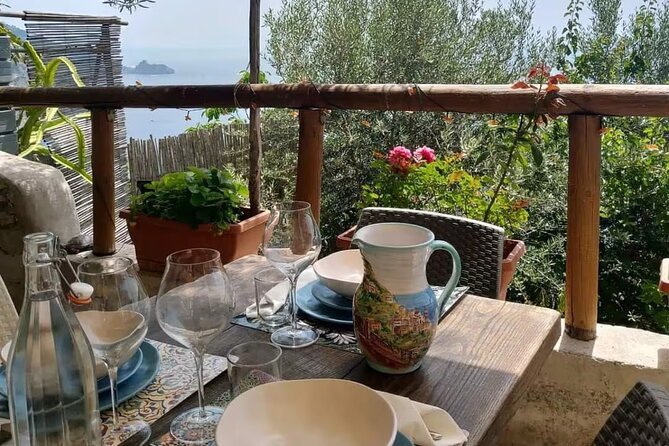 Hands-On Pasta and Tiramisu Class in Positano with Local Family - Group Size and Booking Popularity