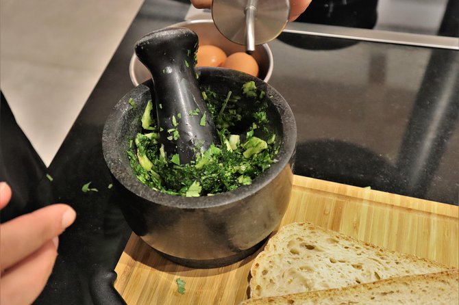 Hands on Portuguese Cooking Class in Lisbon - Key Points