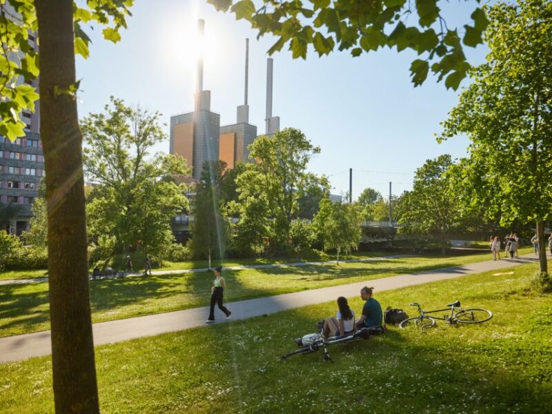 Hannover: Guided Bike Tour for Foodies with Tastings - Who Will Enjoy This Hannover Bike & Food Tour?