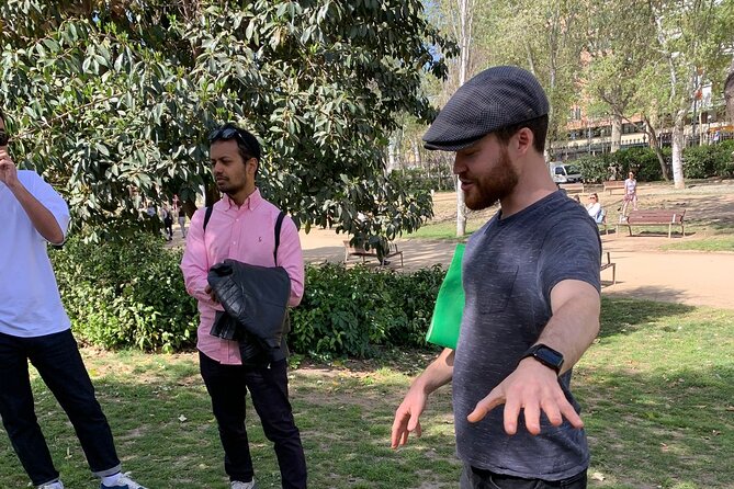 Happiness Walking Tour in Barcelona - Explore Barcelona and Find Happiness with a Unique Walking Tour