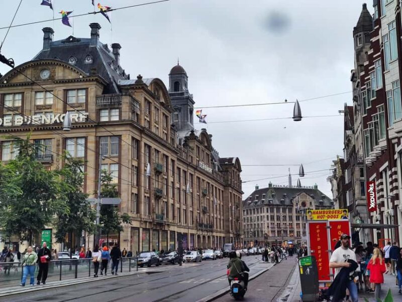 Happy B-day Amsterdam! Guided Tour with a History Buff - Discover the Heart of Amsterdam in Just 2 Hours with a Passionate Guide