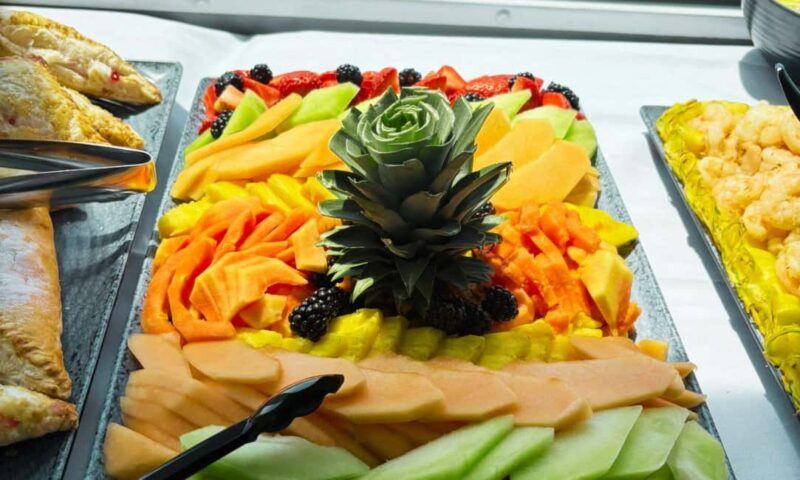 Harbour Town: Sunday Brunch Buffet Cruise - Experience the Best of Hilton Heads Waterways with the Harbour Town Sunday Brunch Buffet Cruise