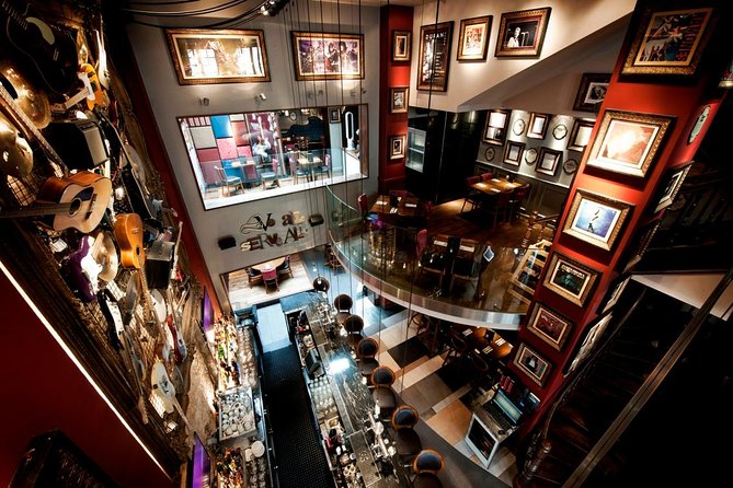 Hard Rock Cafe Brussels with Set Lunch or Dinner - Choice of 2- or 3-Course American-Style Meal