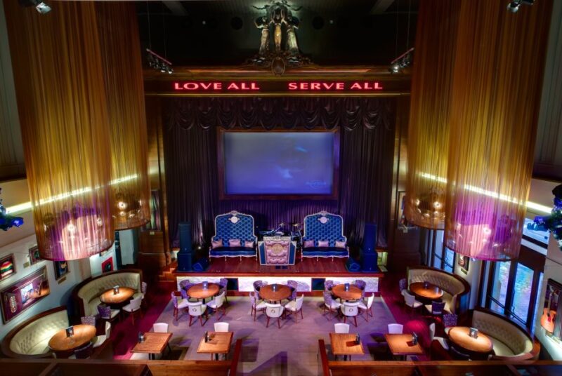 Hard Rock Cafe Florence with Set Menu for Lunch or Dinner - The Authentic Rock and Roll Ambiance