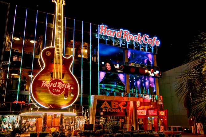 Hard Rock Cafe Las Vegas - Hard Rock Cafe Las Vegas: Classic American Food with a Musical Twist for $40.39