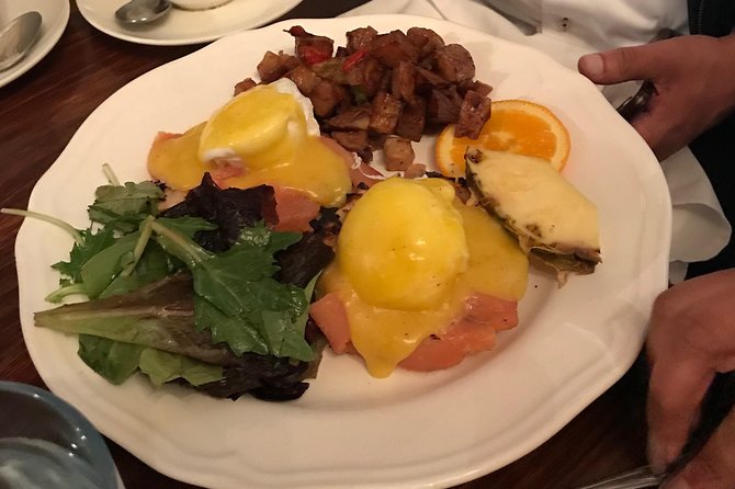 Harlem Gospel and Brunch Guided Tour - Visiting the Apollo Theater’s Rich History