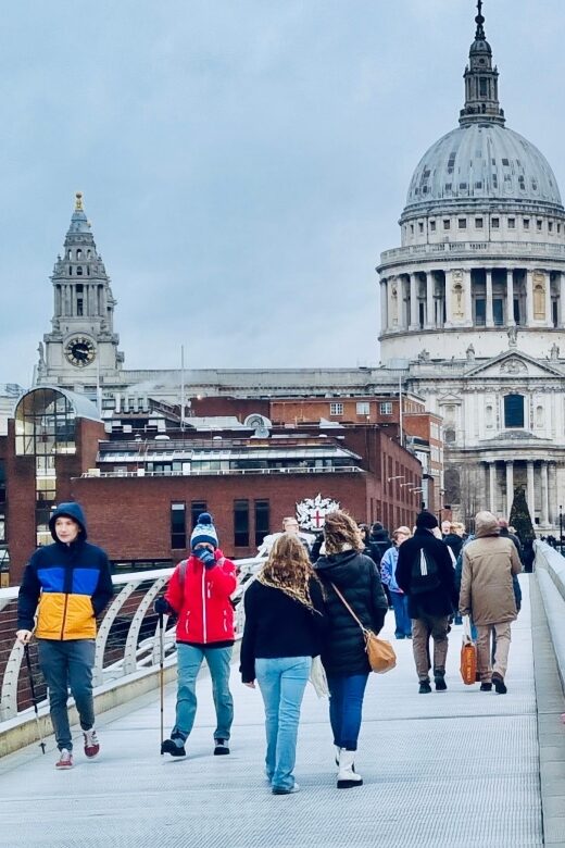 Harry Potter in London Private Tour - End of the Tour: Leicester Square and Harry Potter Photo Opportunities