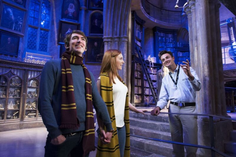 Harry Potter: Warner Bros. Studio Tour from King's Cross - The Butterbeer and Gift Shop Experience