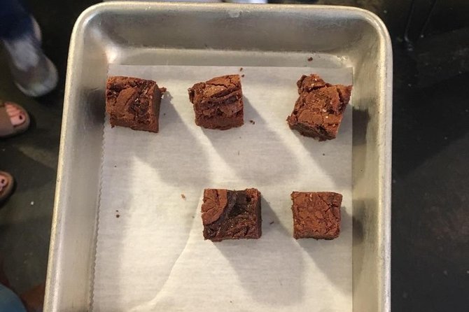 Harvard Square Chocolate Tour - Key Points