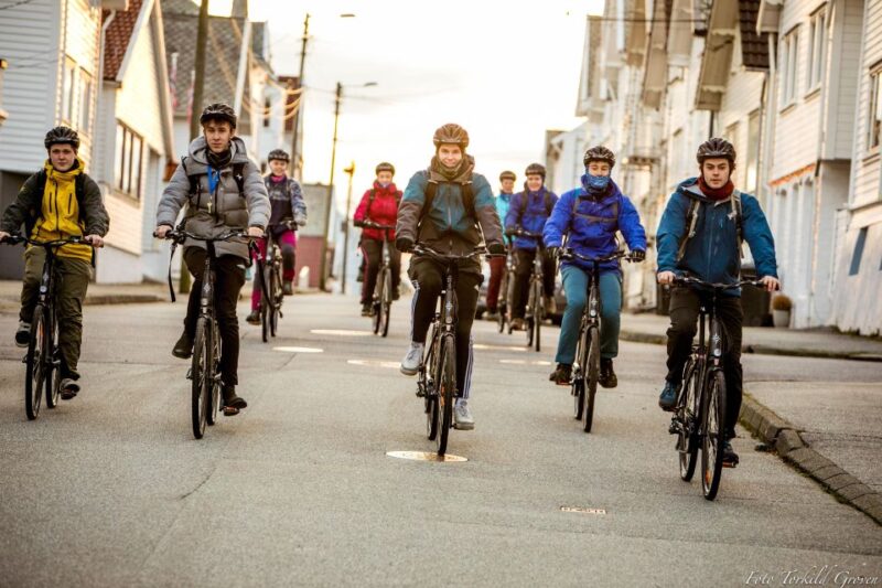 Haugesund: E-bike City Tour guided by the locals - Haugesund’s Viking Roots and Historic Monuments