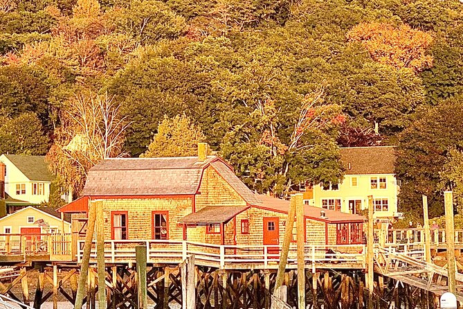 Haunted Boothbay Harbor Smartphone Guided Audio Walking Tour - The Historic Boothbay Harbor Memorial Library and Its Ghostly Tales