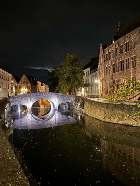 Haunted Bruges Walking Tour - Experience the Ghostly Atmosphere of St. Johns Hospital and Bonifacius Bridge