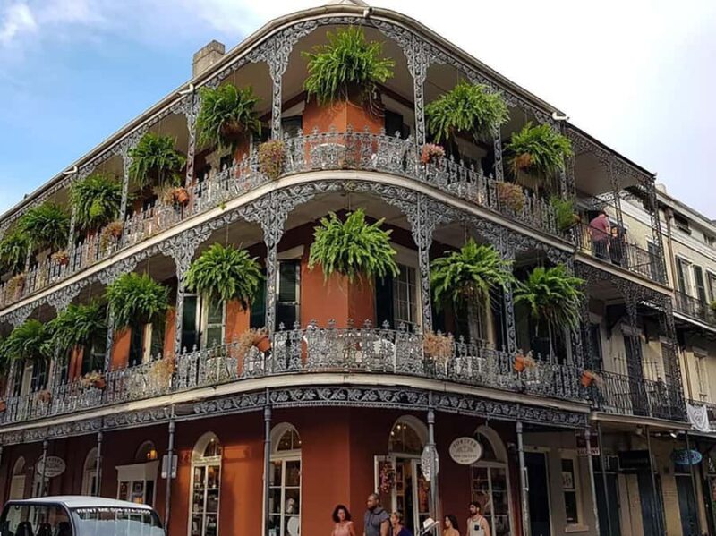 Haunted NOLA: Garden District, Ghosts & Voodoo - The Role of Voodoo in New Orleans Spiritual Life