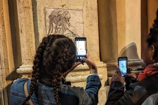 Haunted Rome Ghost Tour - The Original - Piazza Farnese: Dark Beauty and Historic Shadows