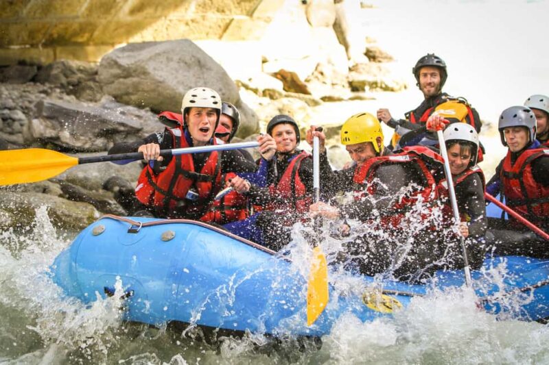 Haute-Savoie: introductory rafting trip and aperitif - Haute-Savoie: Introductory Rafting Trip with Aperitif in the French Alps