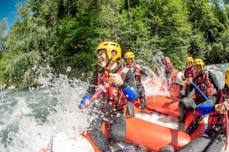 Haute-Savoie: introductory rafting trip and aperitif - Safety and Equipment Provided