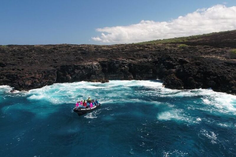 Hawai'i: Private Snorkeling Tour with Lunch and Drinks - Explore Kealakekua Bay and Remote Snorkel Spots on a Private Hawaiian Adventure