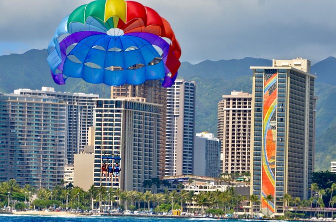 Hawaiian Parasail Since 1977 from Waikiki Beach - How This Tour Compares to Other Hawaii Activities