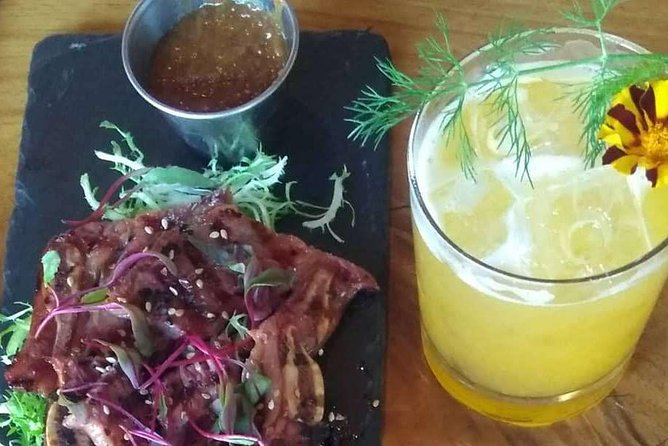 Healdsburg Wine and Food Pairing Guided Walking Tour - Visiting Healdsburg’s Boutique Wineries