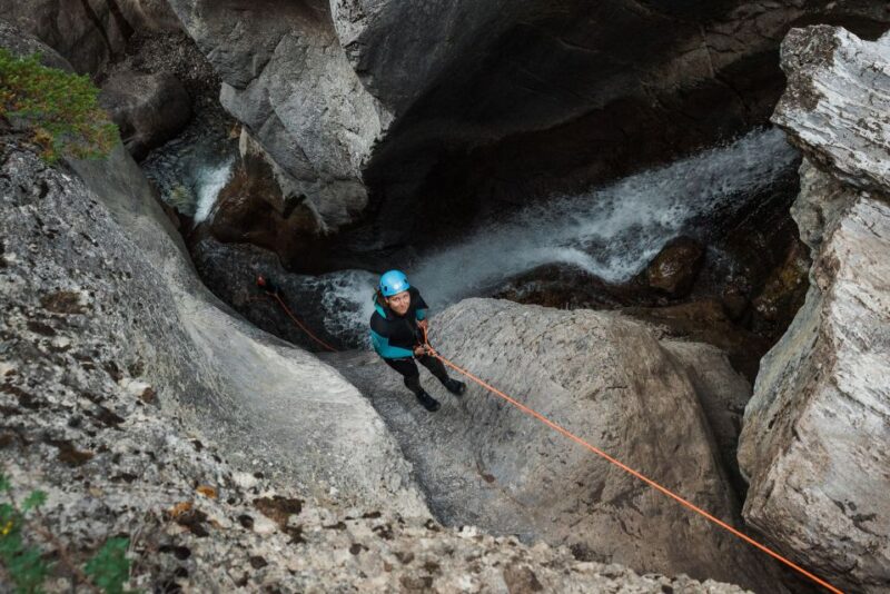 Heart Creek Canyoning tour - Beginner friendly - Near Banff - Included Equipment and Safety Gear