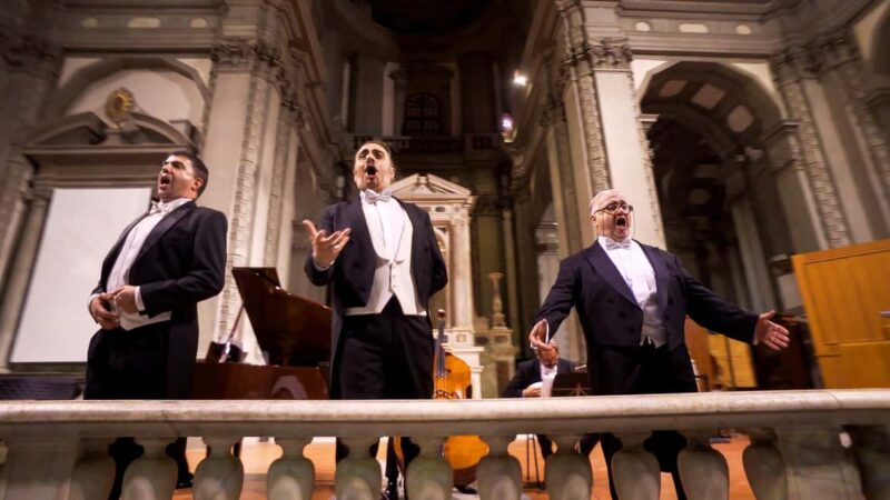 Heart of Florence: Dinner and Three Tenors Concert Ticket - Authentic Tuscan Flavors in Piazza della Signoria