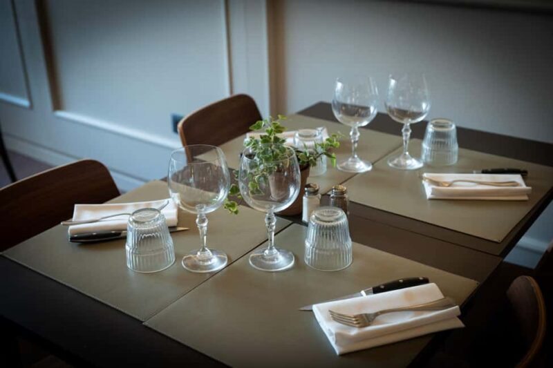 Heart of Florence: Dinner and Three Tenors Concert Ticket - The Venue and Its Unique Atmosphere