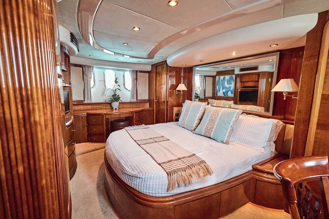 Heather Nikki 80 ft Italian Azimut Yacht Rental - Onboard Staff and Service Excellence