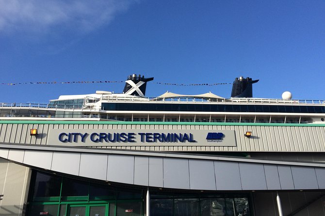 Heathrow Airport Arrival To Southampton Via Stonehenge - From Stonehenge to Southampton: The Final Leg