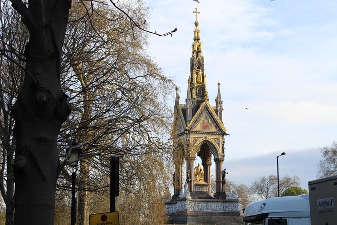 Heathrow Airport to North London Private Transfer - Waiting Times and Extra Charges