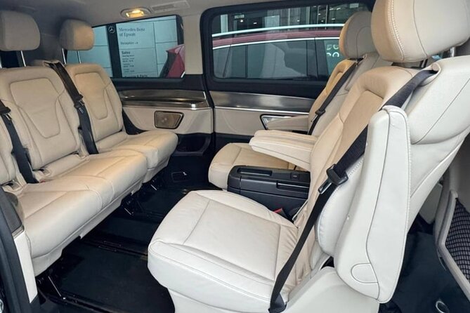 Heathrow Airport Transfer - Premium Mercedes V-Class for a Smooth Ride