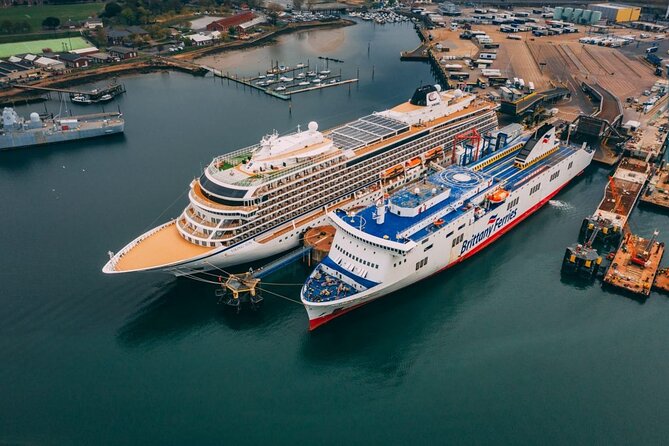 Heathrow To Portsmouth Cruise Port Transfers - The Comfort of Late-Model, Air-Conditioned Vehicles