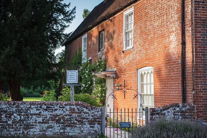 Heathrow to Southampton Private Transfer - The Sum Up: A Top Choice for Seamless Heathrow to Southampton Travel