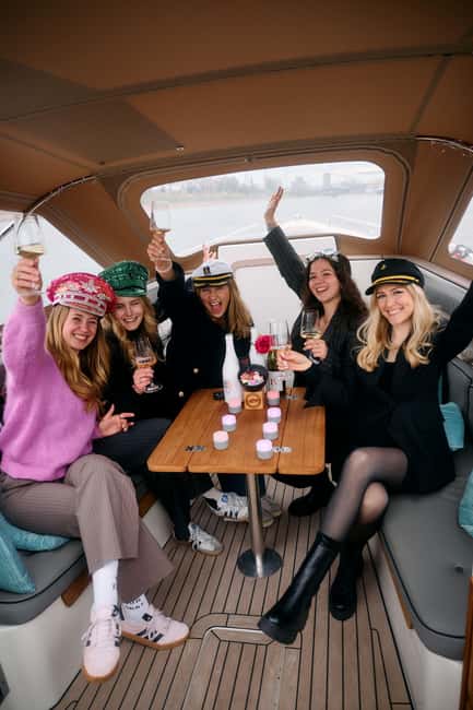 Heidelberg: Boat ride Heidelberg private boat with captain 3.5 hours for up to 12 guests - The Itinerary: Exploring Heidelbergs Iconic Sights from the Water