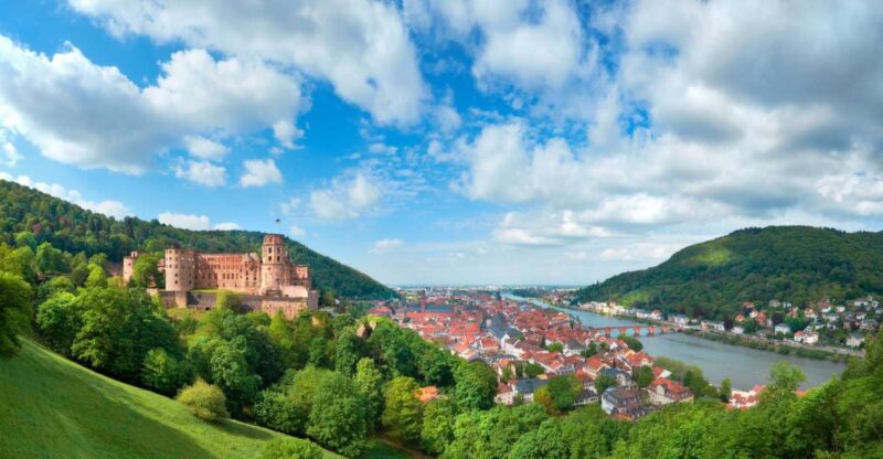 Heidelberg: Express Walk with a Local in 60 minutes - Key Points