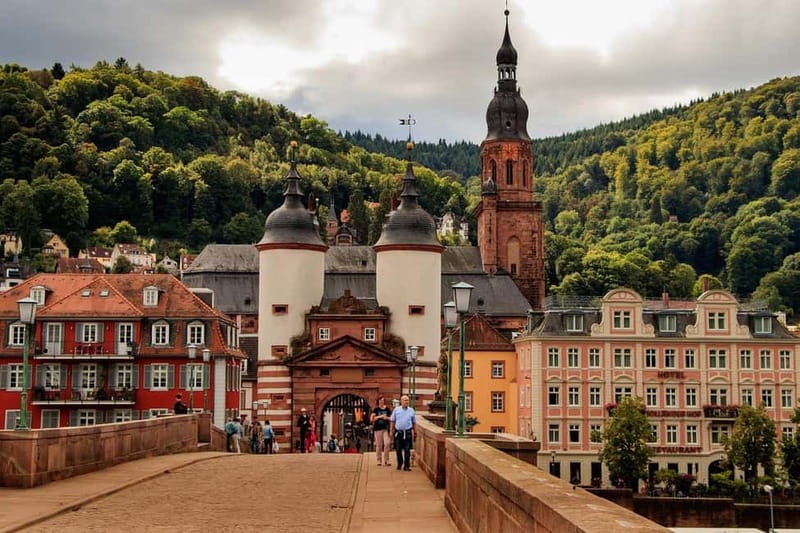 Heidelberg: Private Day Trip with Castle, Cruise & Beer - Exploring Heidelberg with a Private Guide and Comfortable Transport