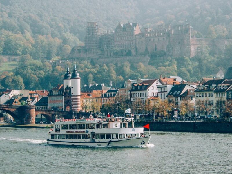 Heidelberg: Sightseeing Boat Tour with Mulled Wine - Key Points