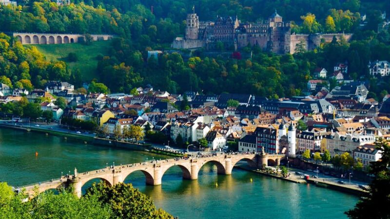 Heidelberg: Tour with the Executioner's Wife through Heidelberg's alleys - Highlights of Heidelberg’s Castle and Mysterious Corners