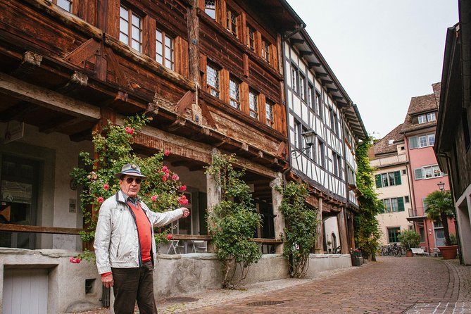 Heidiland and Liechtenstein Tour from Zurich - Rapperswil’s Castle and Rose Gardens