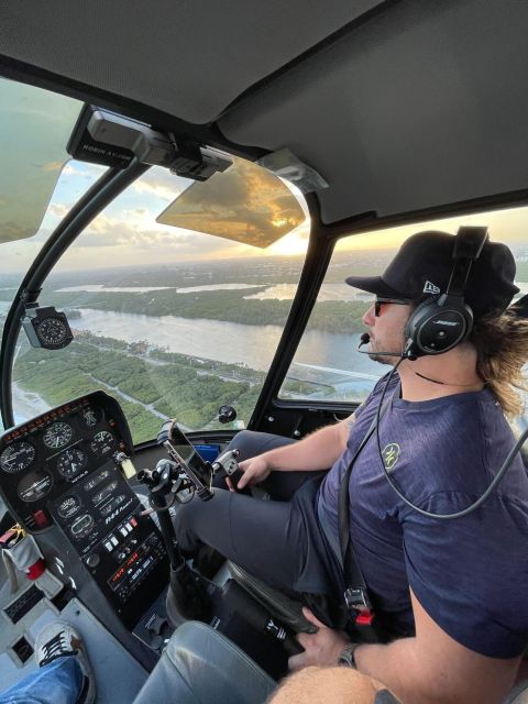 Helicopter: Everglades, Hard Rock Guitar & Beaches - Accessibility and Language Support