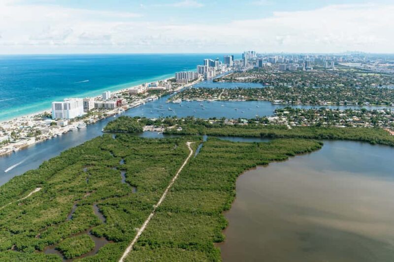 Helicopter Tour: Fort Lauderdale City and Beaches - Wildlife and Neighborhoods from the Sky