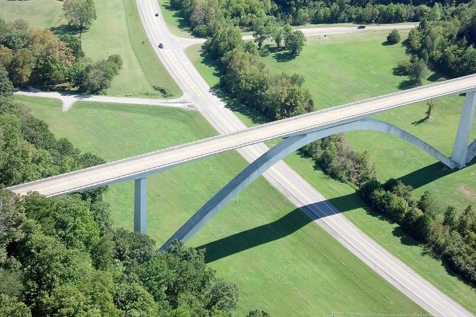 Helicopter Tour of Downtown Nashville - Making the Most of Your Helicopter Experience in Nashville