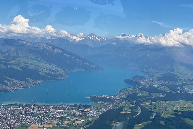 Helicopter tour to the Stockhorn mountain, with great view to the Swiss Alps - The City of Bern from the Sky