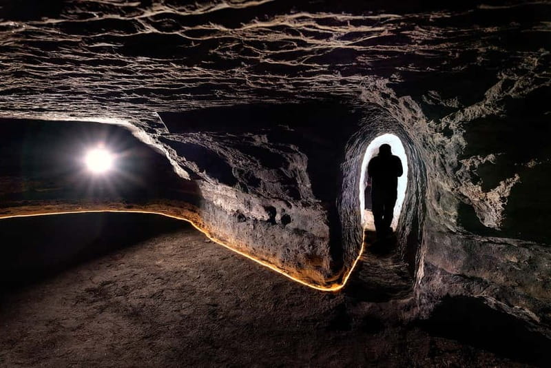 Hella: Guided Tour of Ancient Man-Made Caves - Key Points