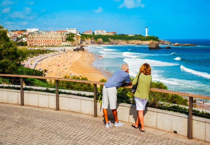 Hello Biarritz: Private 2-Hour Intro Walk with Local Guide - Key Points